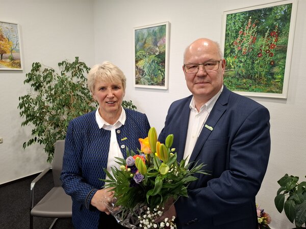 Bild vergr&ouml;&szlig;ern: Dienstseid Landr�tin