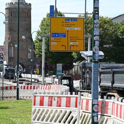 Bild vergr&ouml;&szlig;ern: Sperrung Stettiner Stra�e Zugang Jobcenter